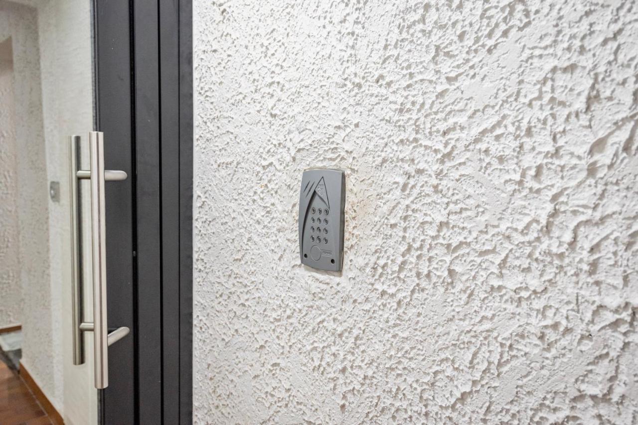 Apartament Chez Francoise - Hyper-Centre, Vue Cathedrale Strasburg Zewnętrze zdjęcie